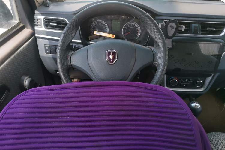 Used Jinbei Hiace X30 2019 1.5L Standard Version China VI SWC15M Steering Wheel