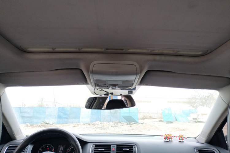 Used Volkswagen Sagitar 2012 1.4TSI Automatic Luxury Edition