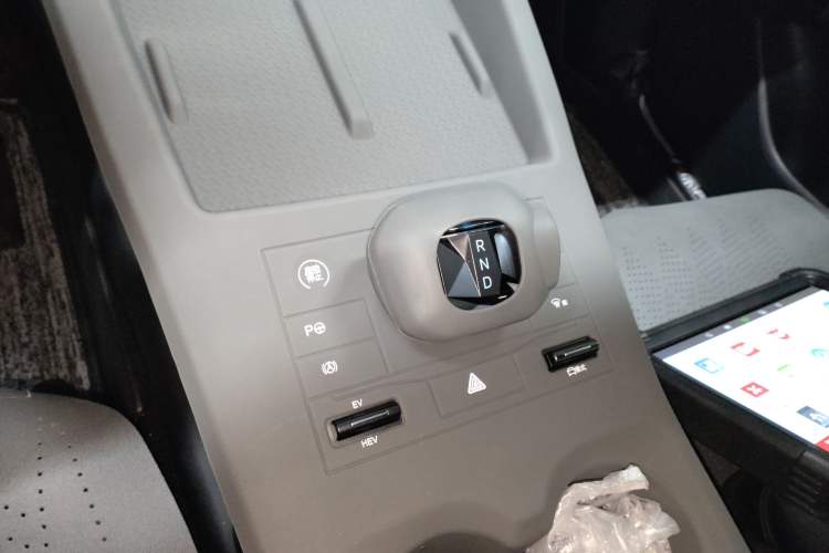 Used BYD Qin PLUS 2025 DM-i Smart Drive 55KM Leading Model
