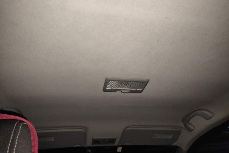 Used Suzuki SX4 2016 1.6L Manual Classic Edition Headliner