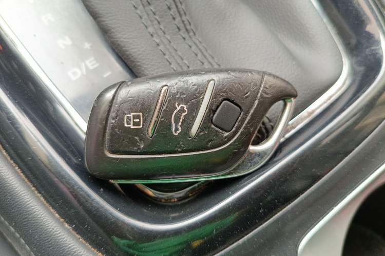 Used Roewe i5 2019 1.5L Automatic 4G Connected Langhao Edition