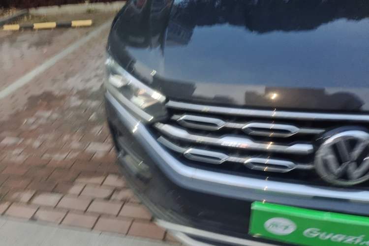 Used Volkswagen Tayron 2020 330TSI Two-Wheel Drive Luxury Smart Connectivity Version Right Front Headlight