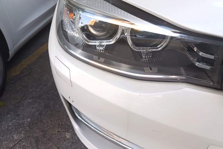 Used BMW 3 Series GT 2014 320i Leading Model Right Front Headlight