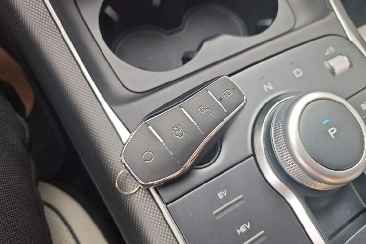 Used BYD Destroyer 05 2024 HONOR Edition DM-i 55KM Luxury Model
