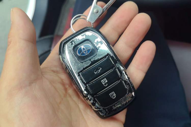 Used Toyota Corolla 2018 Dual-Engine 1.8L E-CVT Smart Edition