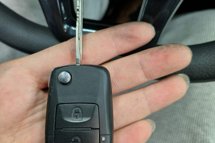 Used FORTHING T5 2024 Grand Edition 1.6L Manual Dream-Chasing Version 5 Seats Vehicle Key