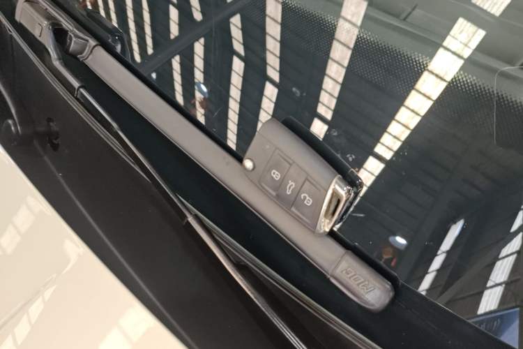 Used Volkswagen Teramont 2017 330TSI Two-Wheel-Drive Luxury Edition