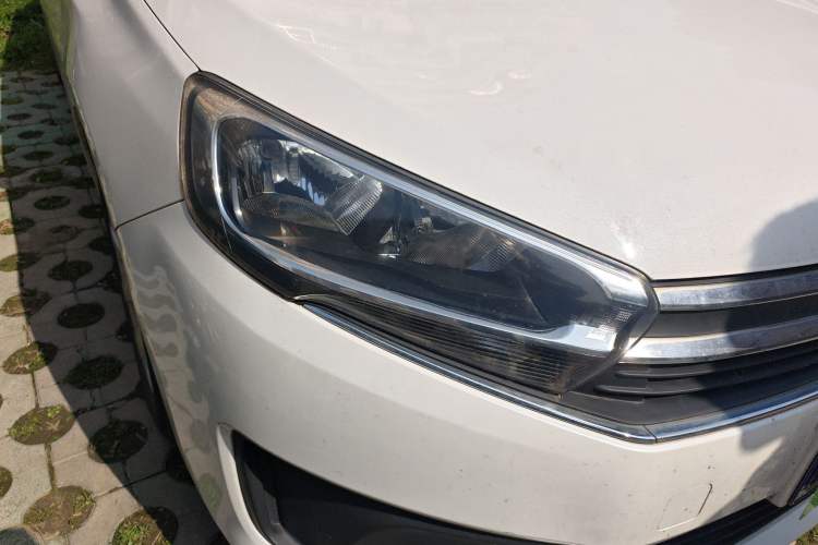 Used Citroen C4 Sega 2016 1.6L Manual Comfort Model
