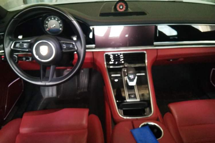 Used Porsche Panamera 2022 Panamera 2.9T Center Console