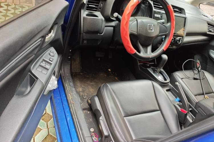 Used Honda Fit 2018 1.5L CVT Comfort Version Driver Seat