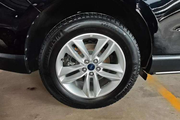 Used Ford Edge 2021 PLUS EcoBoost 245 Two-Wheel-Drive Elite 5-Seater