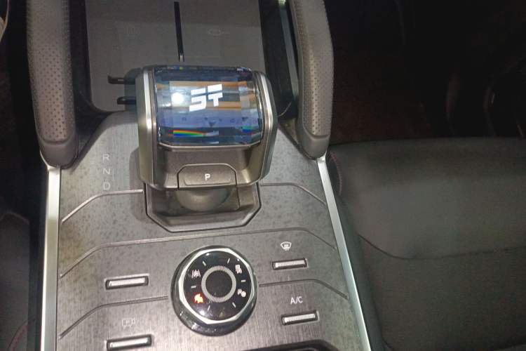 Used JETOUR Shanhai Traveler C-DM 2024 C-DM 208KM Mountain & Wilderness Edition
