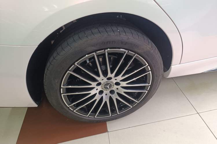 Used Mercedes-Benz C-Class 2025 Facelift C 260 L Sport Edition
