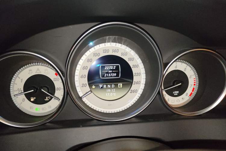 Used Mercedes-Benz C-Class 2011 C 200 CGI Elegant Model
