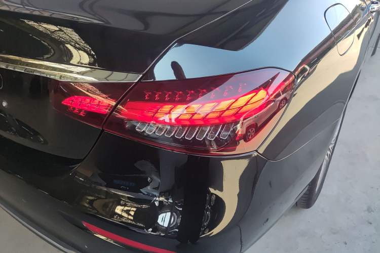 Used Mercedes-Benz E-Class 2021 Facelift E 300 L Stylish Edition