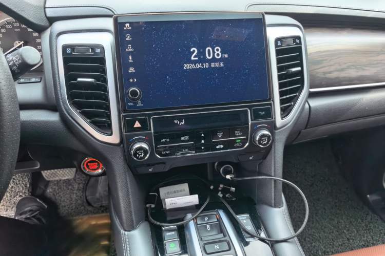 Used Honda UR-V 2017 370TURBO Four-Wheel Drive Prestige Edition China V Audio And AC Panel