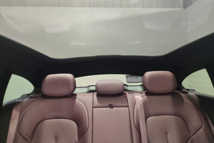 Used Nio ET5T 2024 75kWh Touring Headliner