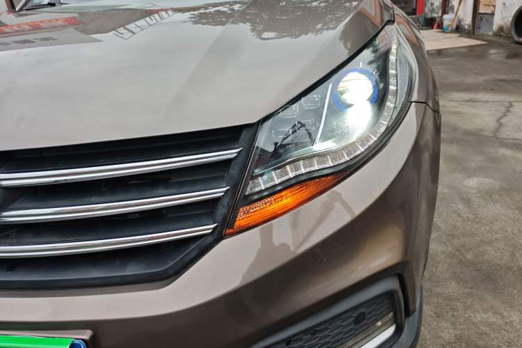 Used Dongfeng Fengon 580 2017 1.5T CVT Smart Style Model Left Front Headlight