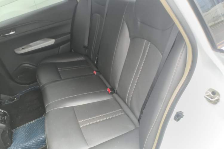 Used Dongfeng Aeolus E70 2021 500 Ultra-Comfort Edition