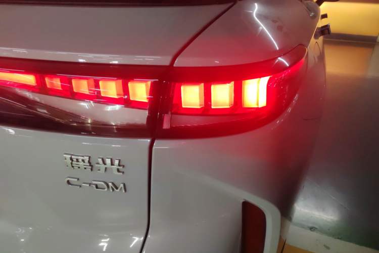 Used EXEED Stellar C-DM 2024 1.5T Long-Range Pro
