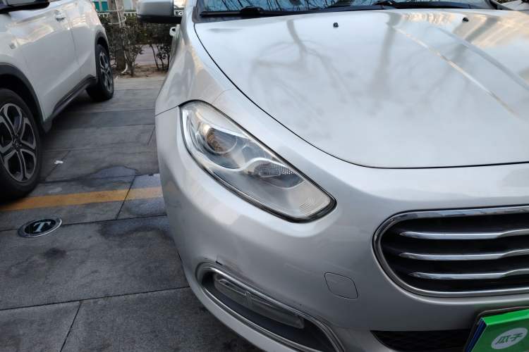 Used Fiat Viaggio 2012 1.4T Automatic Enjoyment Edition