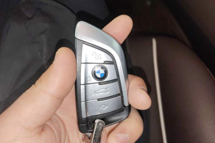 Used BMW 5 Series 2021 525Li Luxury Package
