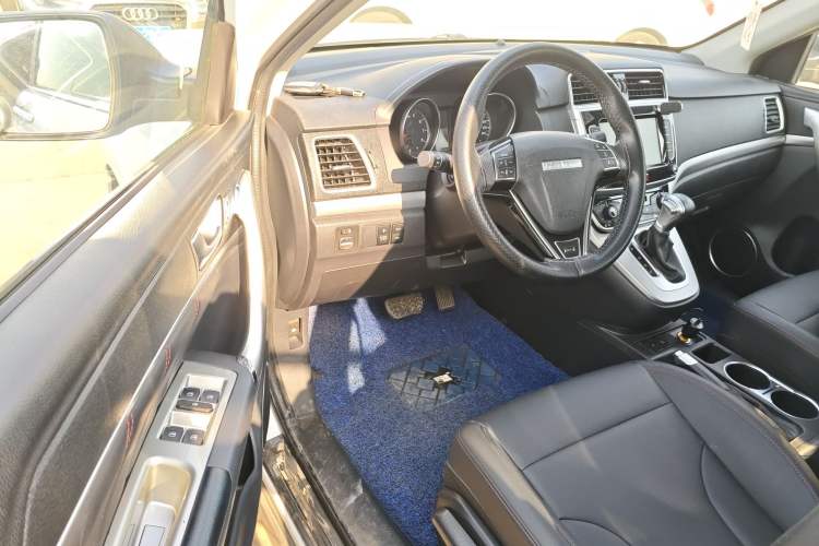 Used Haval M6 2019 1.5T DCT Two-Wheel Drive Value Edition China VI Standard
