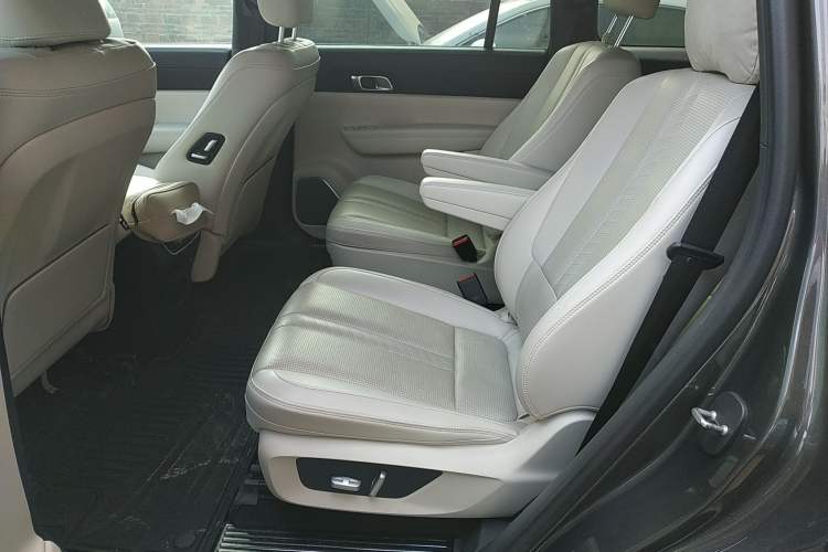 Used Li Auto ONE 2020 Extended-Range 6-Seater Version
