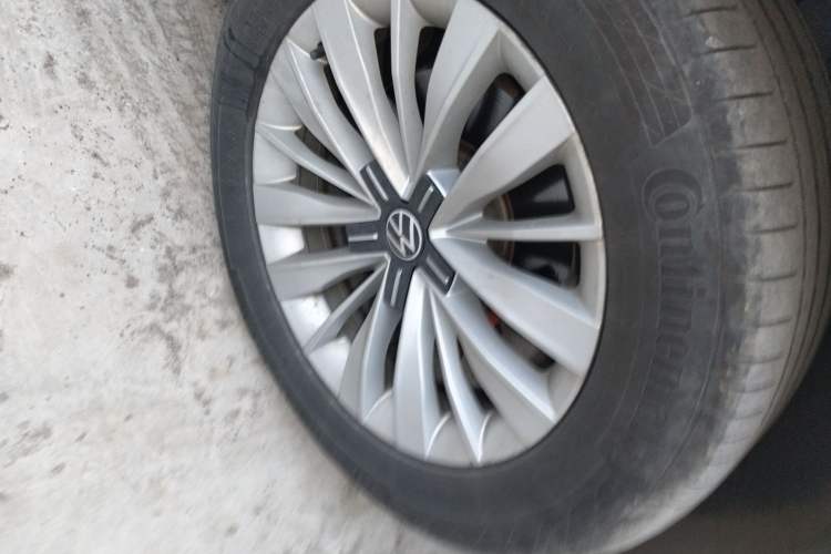 Used Volkswagen Viloran 2020 330TSI Business Edition
