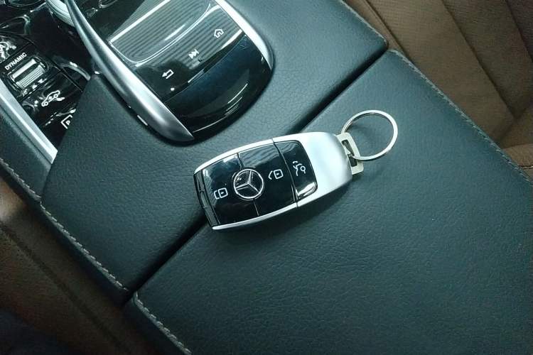 Used Mercedes-Benz S-Class 2018 S 320 L