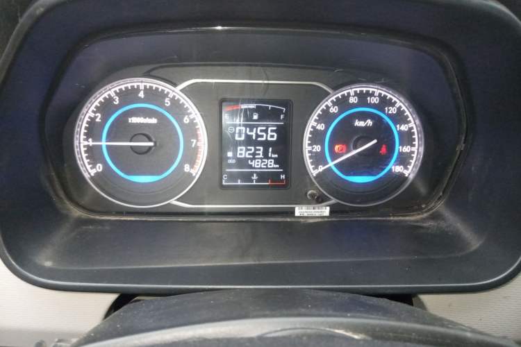 Used Dongfeng Xiaokang C36 2024 1.5L Standard II Instrument Cluster