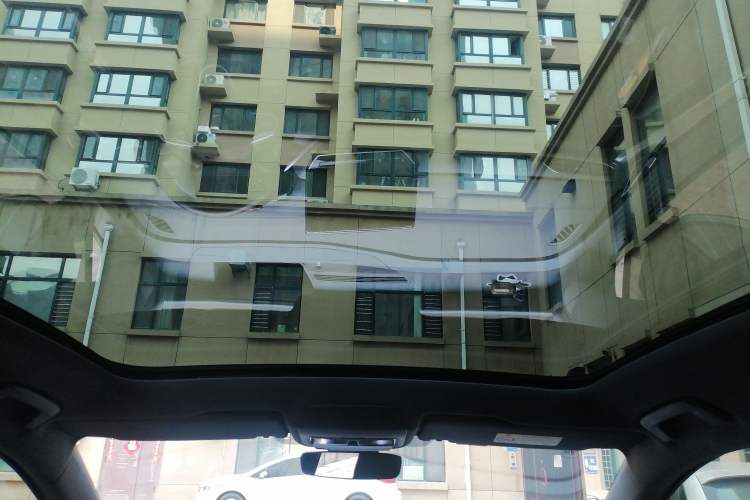 Used Volkswagen ID.4 CROZZ 2022 Long-Range Lite PRO Edition Headliner