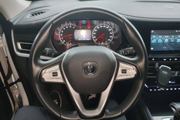 Used CHANGAN CS35PLUS 2020 1.4T DCT Yue Lian Blue Whale Edition Steering Wheel