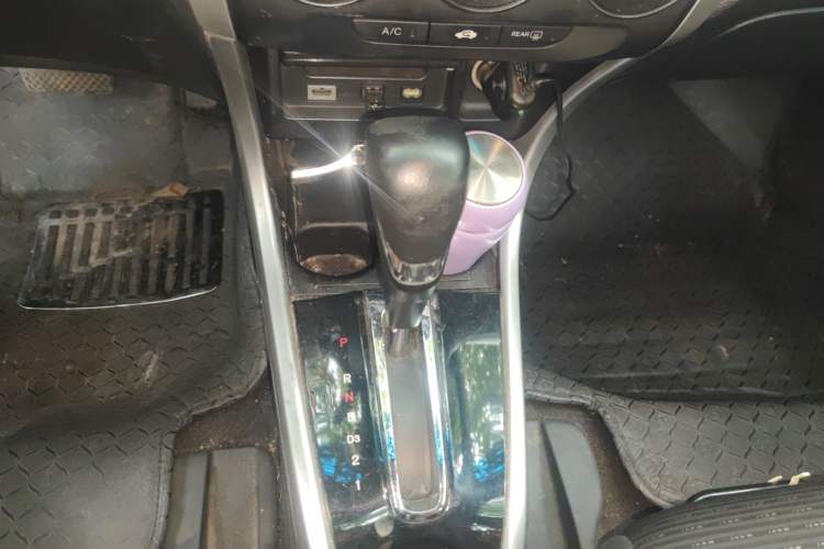 Used Honda Crider 2013 1.8L automatic luxury edition
