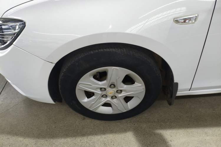 Used Chevrolet Cavalier 2019 320 Automatic Enjoyment with Sunroof Exterior 4