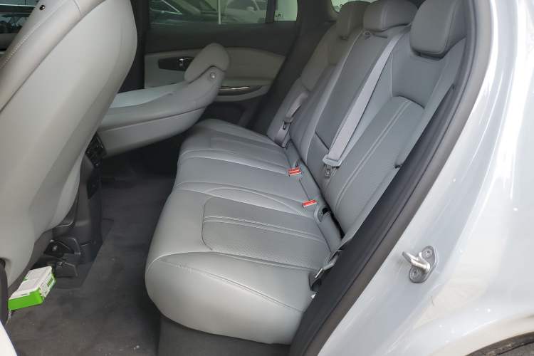 Used Nio ES6 2022 75 kWh Performance Version