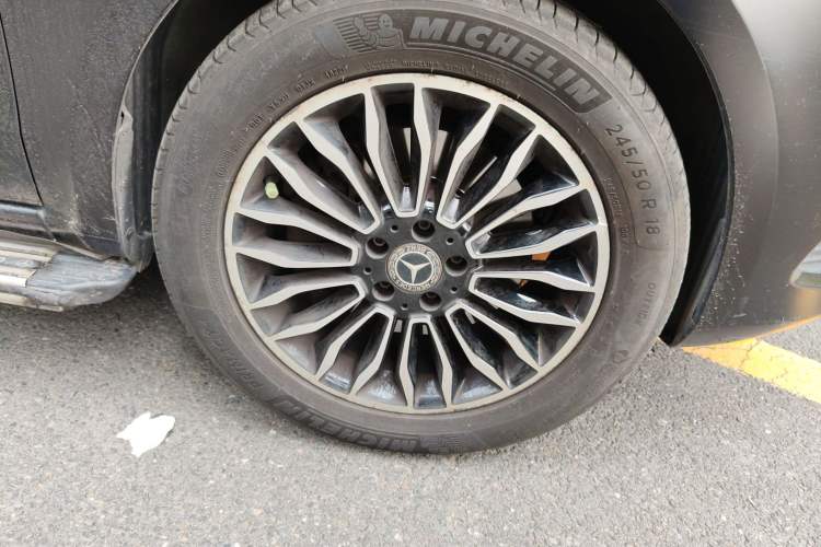 Used Mercedes-Benz V-Class 2018 V 260 Avantgarde Edition China VI
