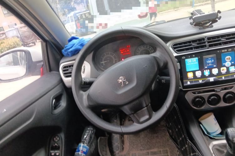 Used Peugeot 301 2014 1.6L Manual Comfort Edition
