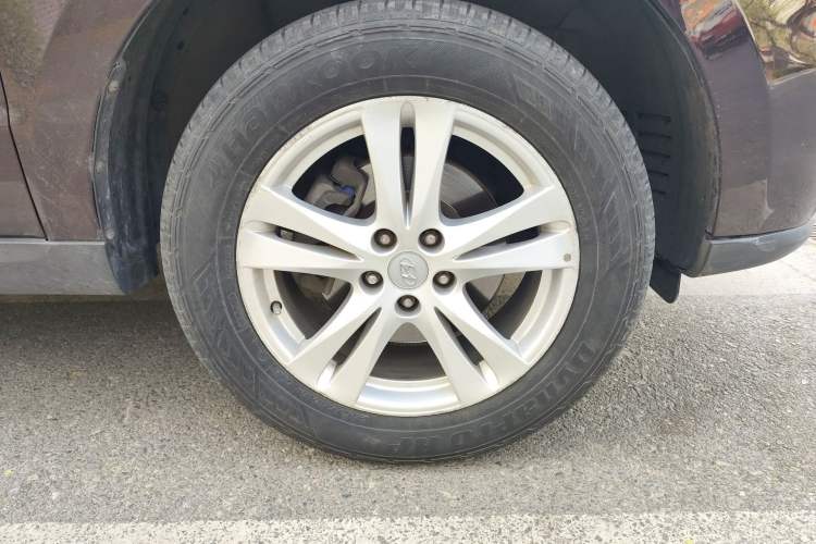 Used Hyundai Santa Fe Classic 2010 2.4 Comfort Edition 7-Seater Four-Wheel Drive Right Front Wheel Hub