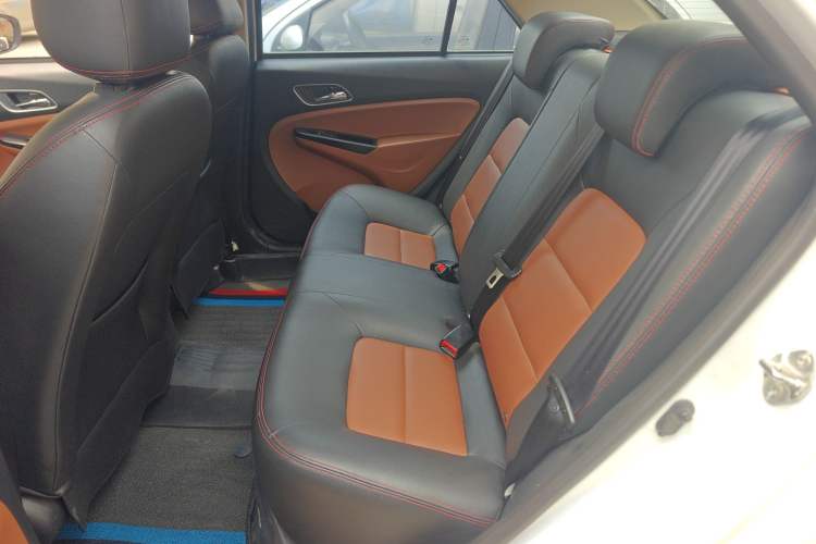 Used Geely Auto Diamond 2019 1.5L Manual Entry-Level Model Left Rear Seat