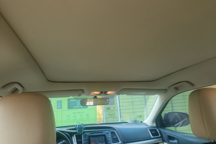 Used Toyota Highlander 2015 2.0T Four-Wheel Drive Luxury Edition 7-Seater Headliner