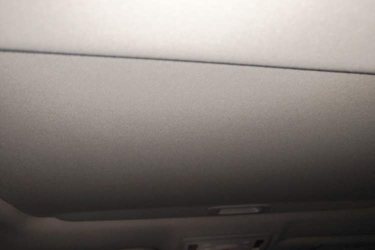 Used Lexus IS 2015 200T Leading Edition
