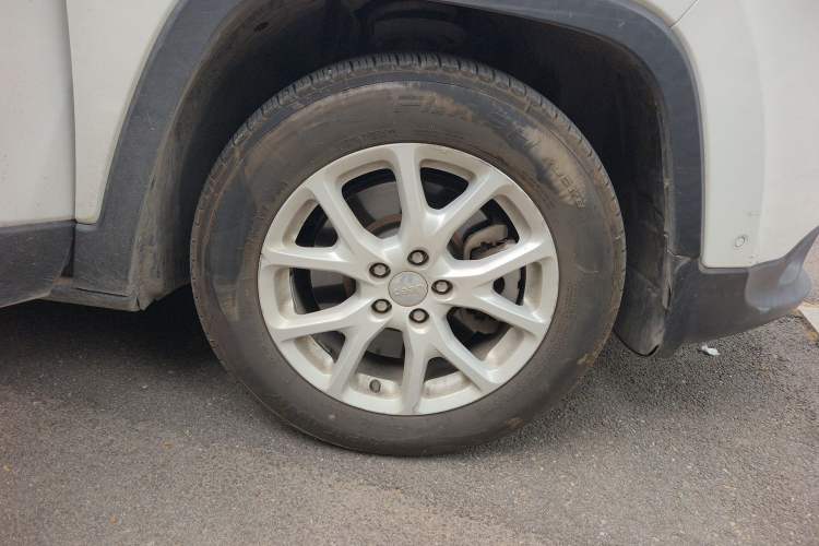 Used Jeep Cherokee 2016 2.4L Leading Edition