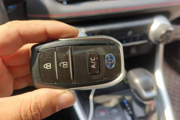 Used Toyota Wildlander New Energy 2021 High-Performance Edition 2.5L Two-Wheel Drive Powerful Version
