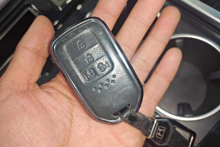 Used Honda Elysion 2019 2.0L Hybrid Comfort Edition
