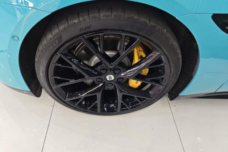 Used Xiaomi Auto SU7 2024 Four-Wheel-Drive Max Founder's Edition