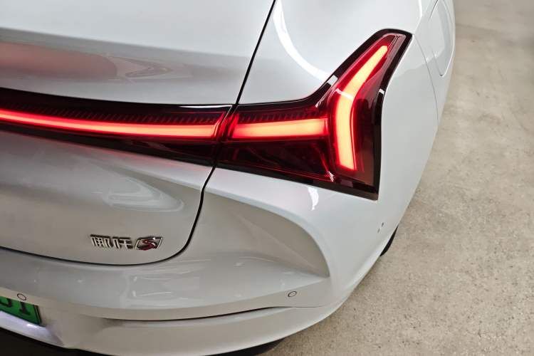 Used NETA S Shooting Brake 2024 Range-Extended 300 Standard Edition