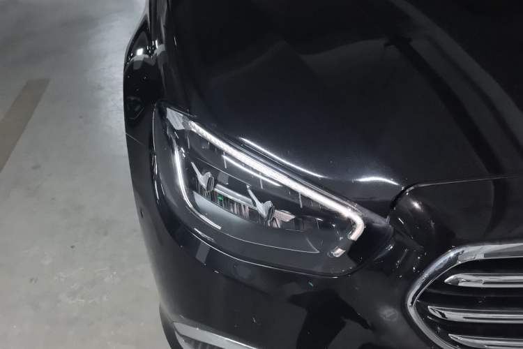 Used Mercedes-Benz E-Class 2023 Facelift E 260 L
