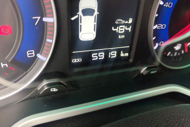 Used Geely Auto Vision X3 2017 1.5L Manual Elite Model Odometer Close Up