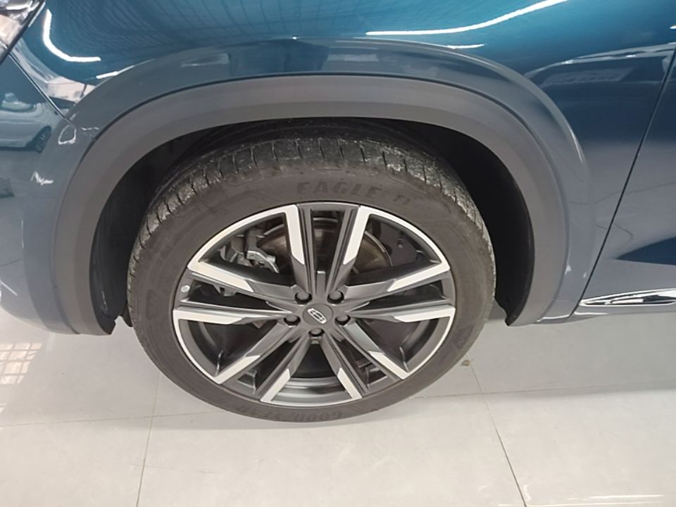 Geely Auto Monjaro L 2021 2.0TD DCT EVO Two-Wheel Drive Prestige Version — снимка 10